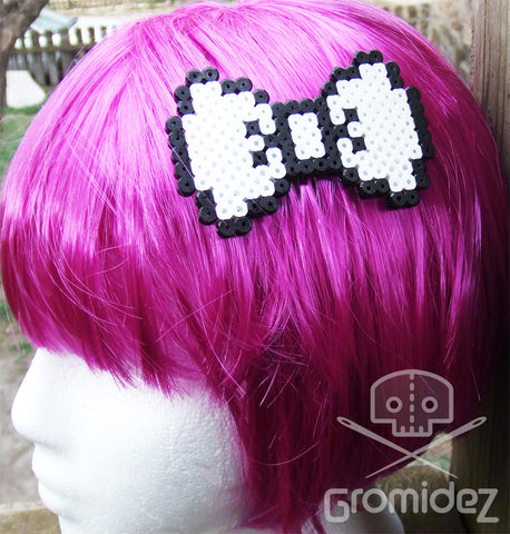 Pixel Bow Tie Hair Comb